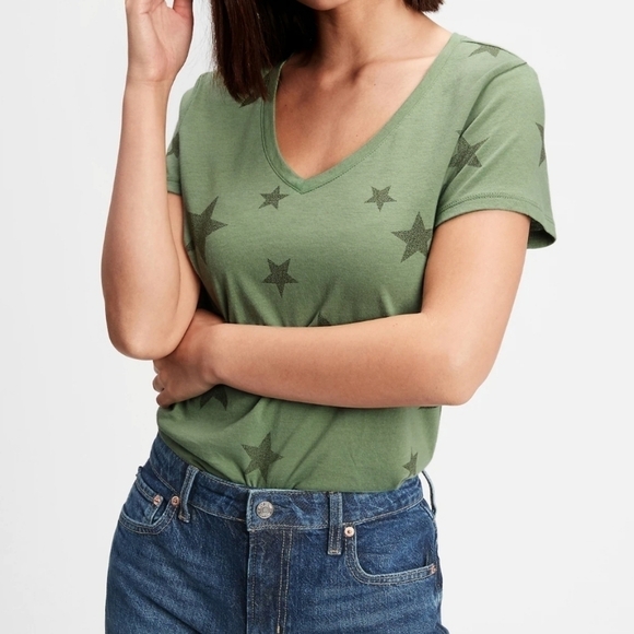 Gap Favorite V-neck T-shirt Star Print olive Green L - Picture 2 of 8